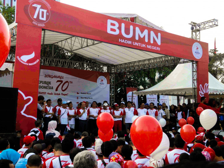Rayakan 70 tahun Kemerdakaan, BUMN dan Telkom Japati Bandung Adakan Jalan Sehat